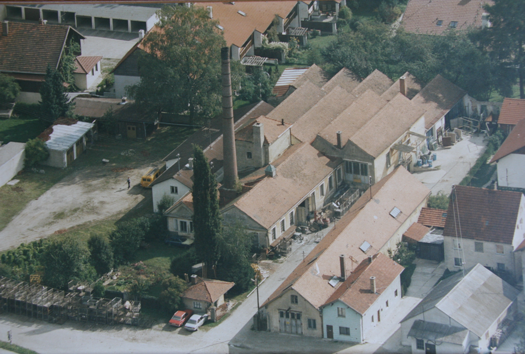 Our head office Bahnhof-Str. 21, 84137 Vilsbiburg in the year 1984